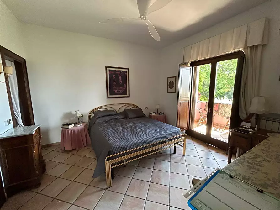 Immagine 25 di Villa in vendita  in via Licini a Chieti