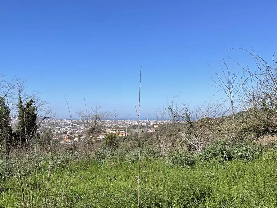 Immagine 1 di Terreno residenziale in vendita  a San Giovanni Teatino