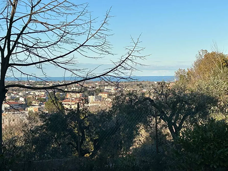 Immagine 18 di Casa indipendente in vendita  in Strada Comunale della Fontana a Montesilvano