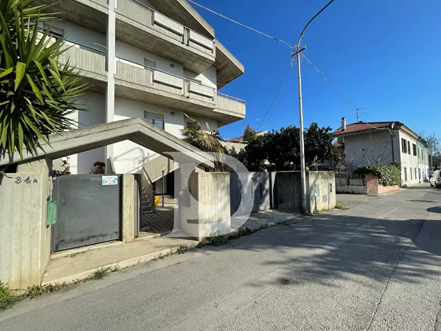 Immagine 3 di Villetta a schiera in vendita  in Via Piceni a Montesilvano