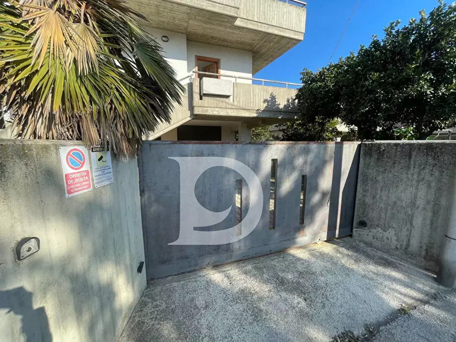 Immagine 4 di Villetta a schiera in vendita  in Via Piceni a Montesilvano