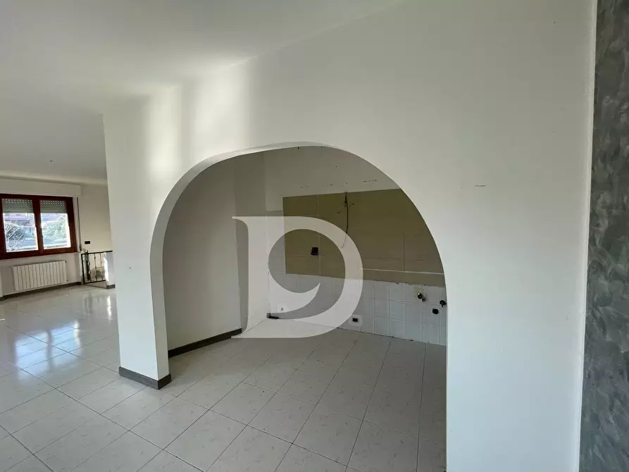 Immagine 16 di Villetta a schiera in vendita  in Via Piceni a Montesilvano