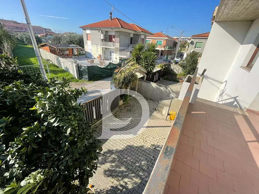 Immagine 20 di Villetta a schiera in vendita  in Via Piceni a Montesilvano