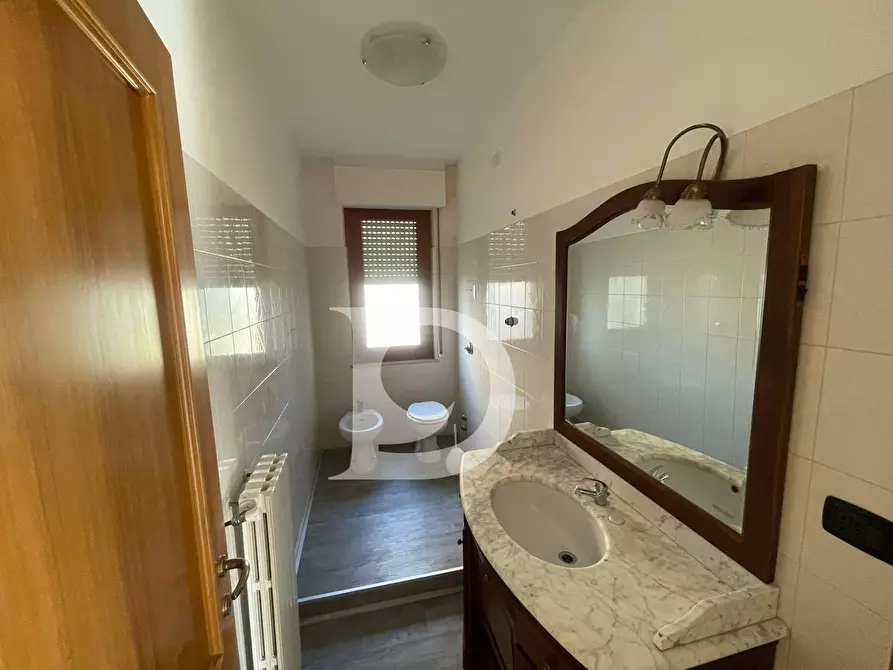 Immagine 22 di Villetta a schiera in vendita  in Via Piceni a Montesilvano