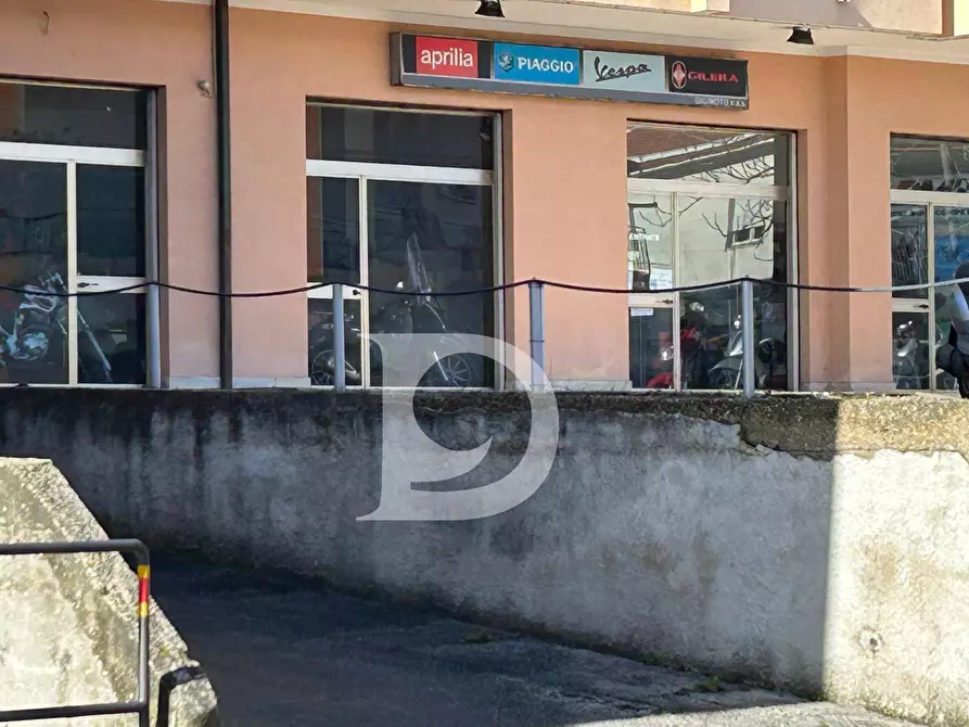 Immagine 6 di Locale commerciale in vendita  in Via Nazionale Adriatica a Francavilla Al Mare