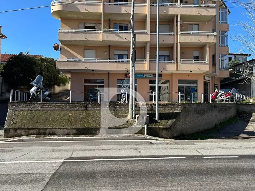 Immagine 2 di Locale commerciale in vendita  in Via Nazionale Adriatica a Francavilla Al Mare