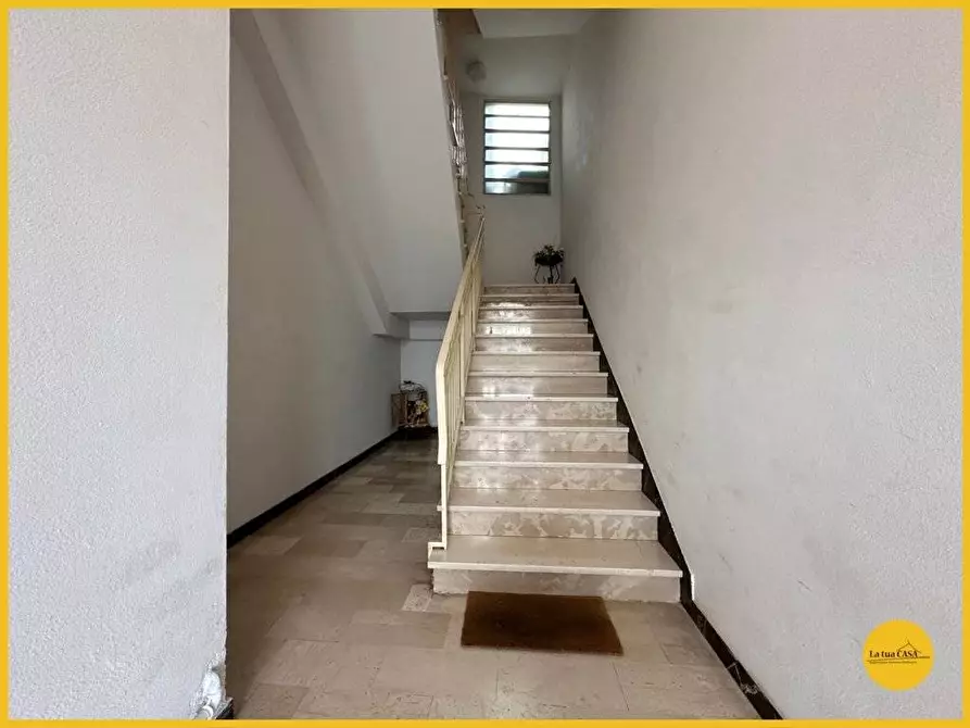 Immagine 3 di Appartamento in vendita  in via Costa a Molinella