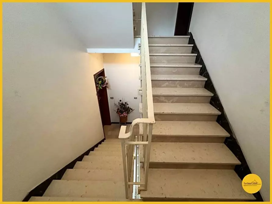 Immagine 4 di Appartamento in vendita  in via Costa a Molinella