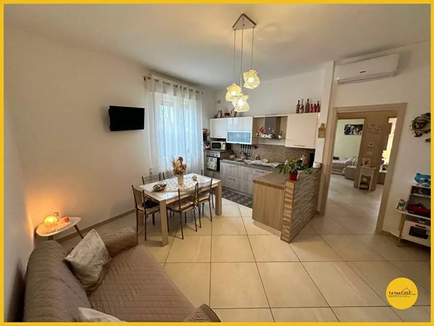 Immagine 15 di Appartamento in vendita  in via Costa a Molinella