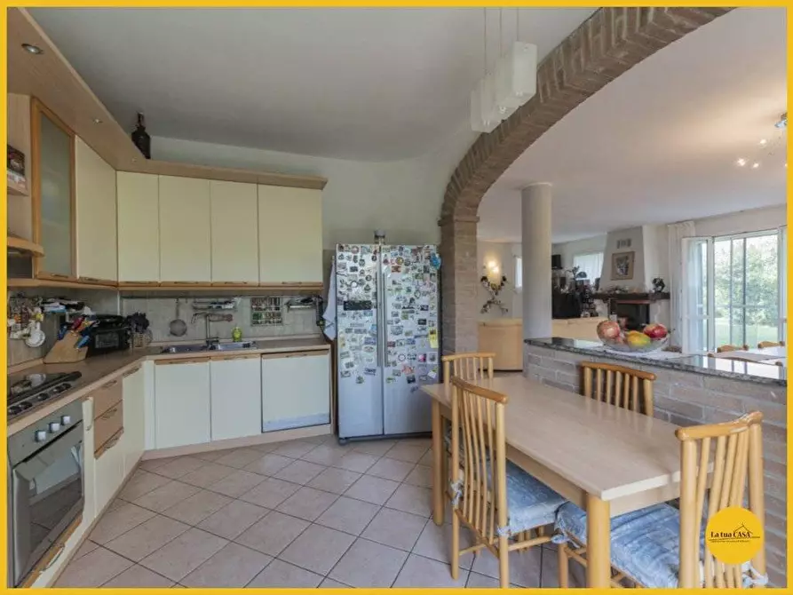 Immagine 26 di Villa in vendita  in via Dugliolo a Budrio