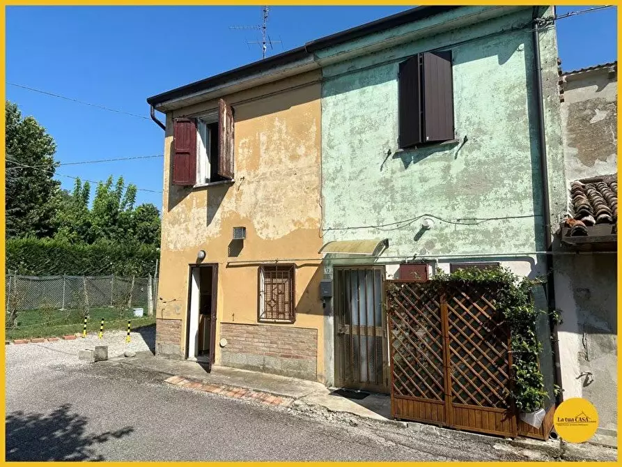 Immagine 9 di Villetta a schiera in vendita  a Molinella