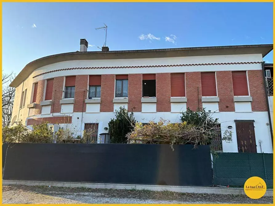 Immagine 11 di Appartamento in vendita  in via Provinciale Sup. a Molinella