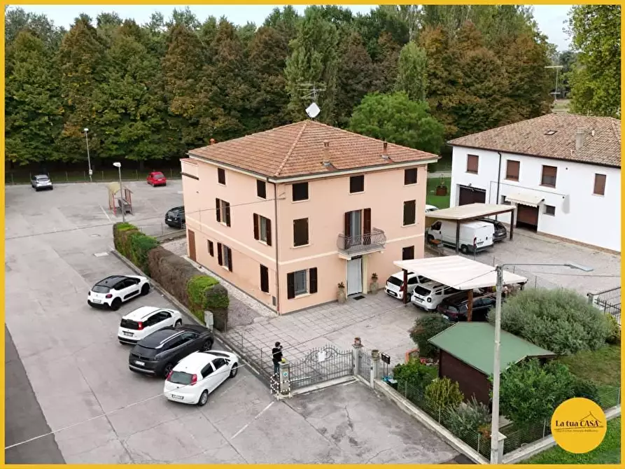 Immagine 4 di Villetta a schiera in vendita  a Molinella