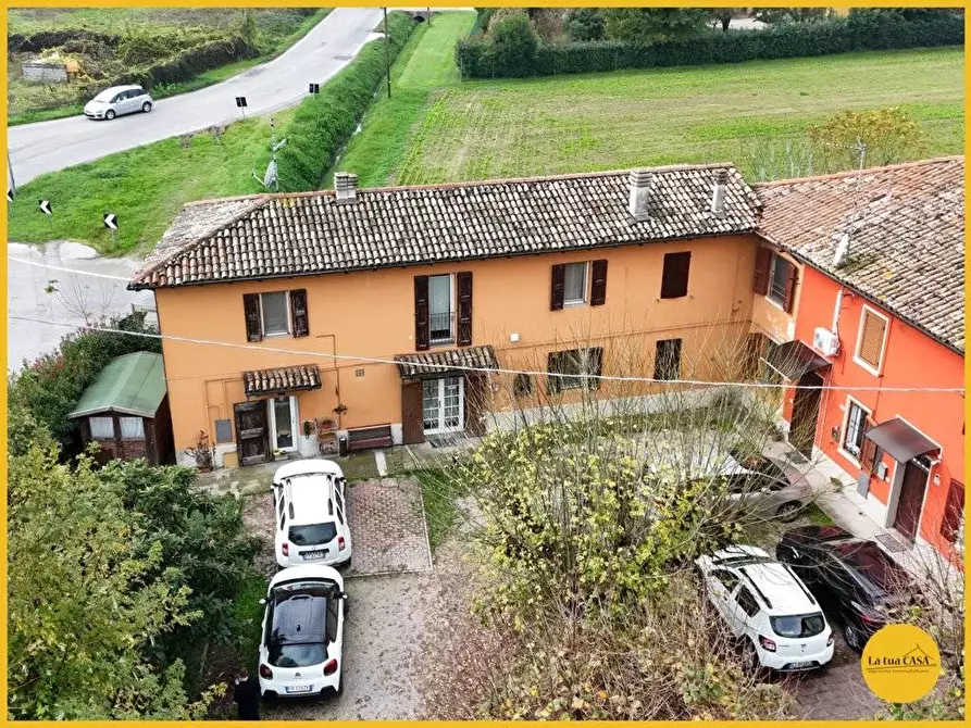 Immagine 2 di Villetta a schiera in vendita  in via Provinciale Sup. a Molinella