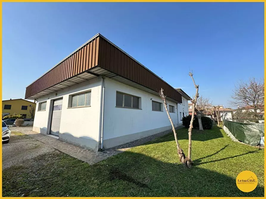 Immagine 22 di Casa indipendente in vendita  a Molinella