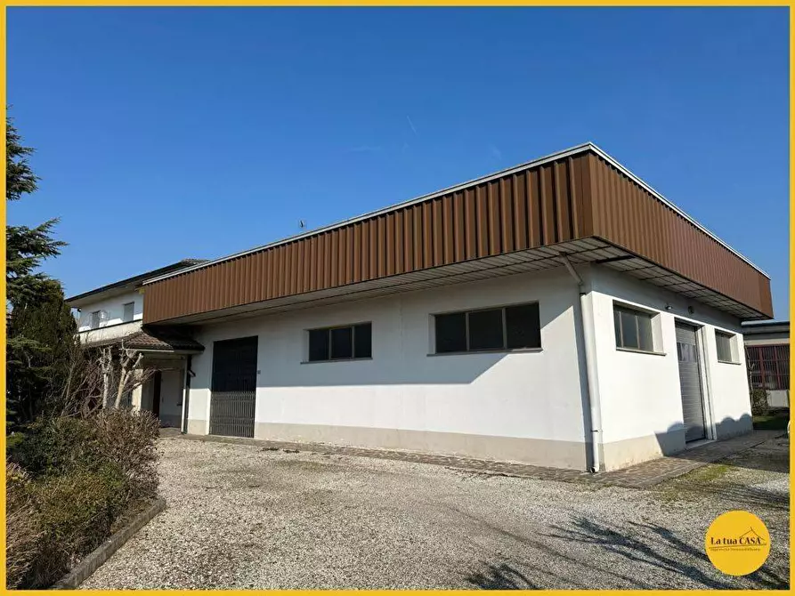 Immagine 23 di Casa indipendente in vendita  a Molinella