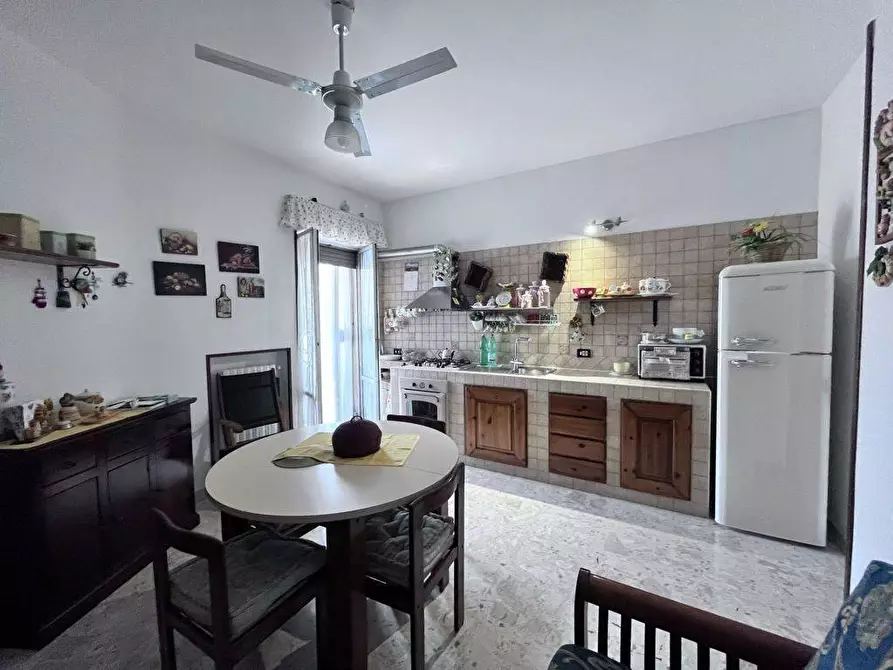 Immagine 2 di Appartamento in vendita  a San Giorgio Ionico