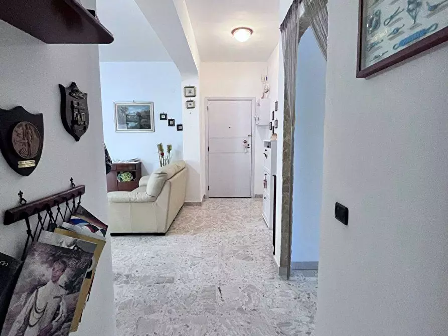 Immagine 11 di Appartamento in vendita  a San Giorgio Ionico