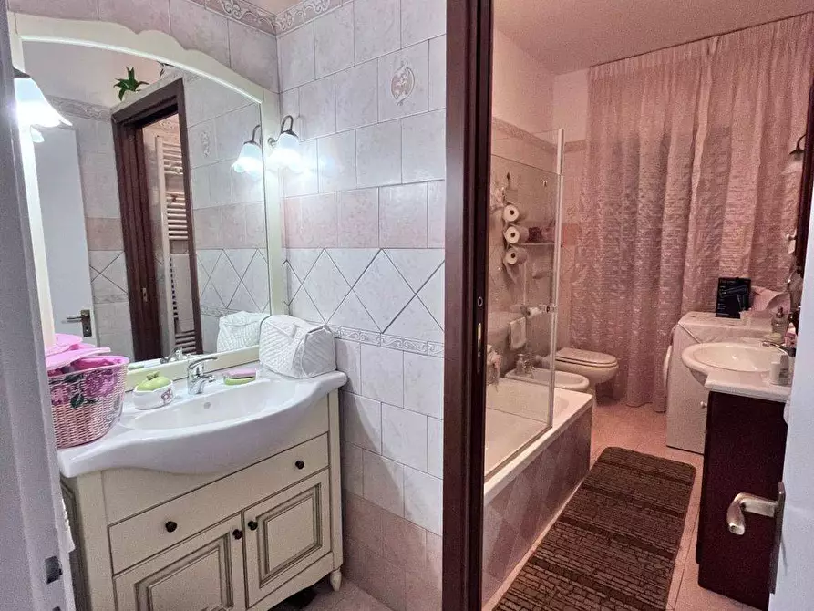 Immagine 14 di Appartamento in vendita  a San Giorgio Ionico