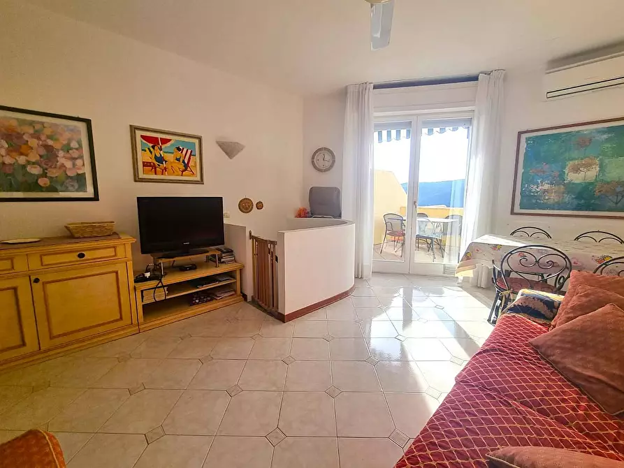 Immagine 3 di Appartamento in vendita  in Via dei Navigatori a Finale Ligure