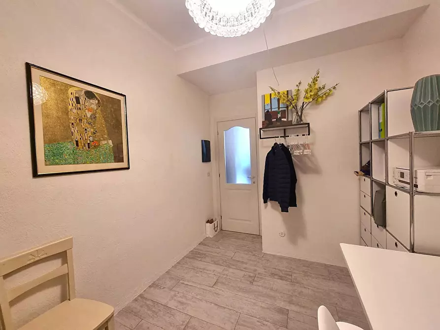 Immagine 8 di Appartamento in vendita  in Via Tommaso Pertica a Finale Ligure