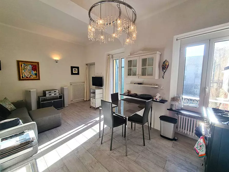 Immagine 6 di Appartamento in vendita  in Via Tommaso Pertica a Finale Ligure