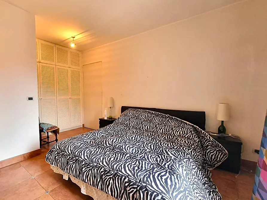 Immagine 13 di Appartamento in vendita  in Via Anton Giulio Barrili a Finale Ligure