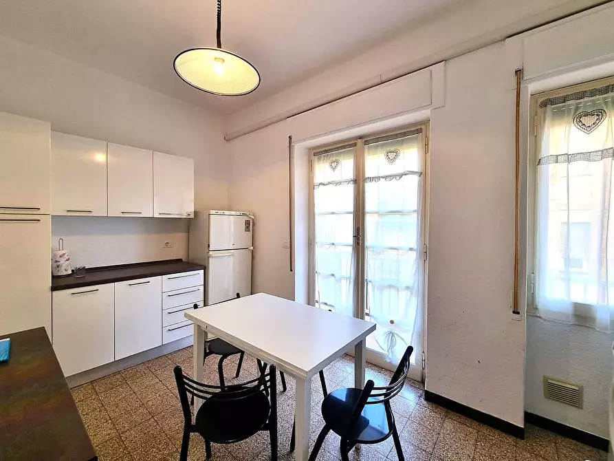 Immagine 7 di Appartamento in vendita  in Via Generale Enrico Caviglia a Finale Ligure