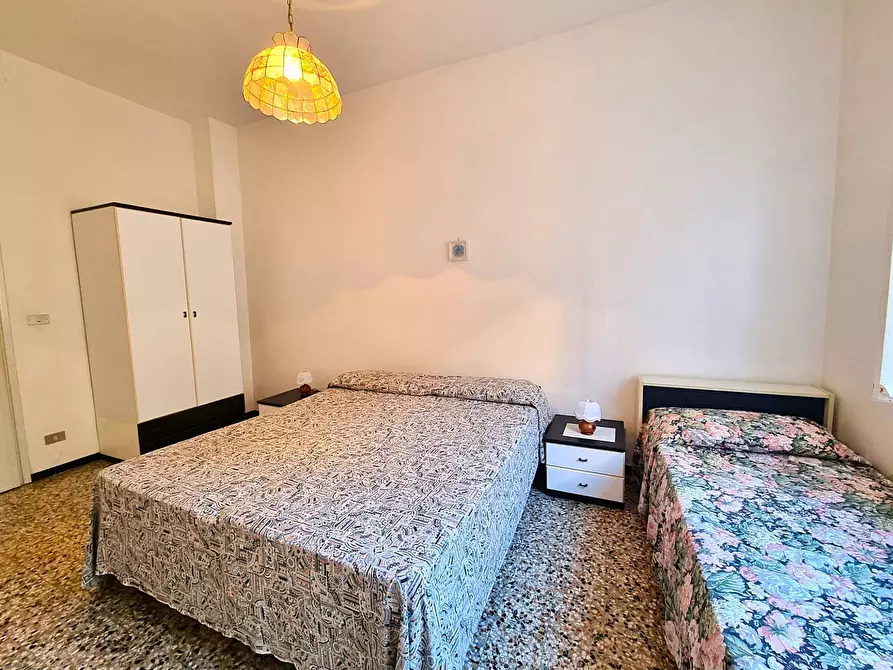 Immagine 13 di Appartamento in vendita  in Corso Europa a Finale Ligure