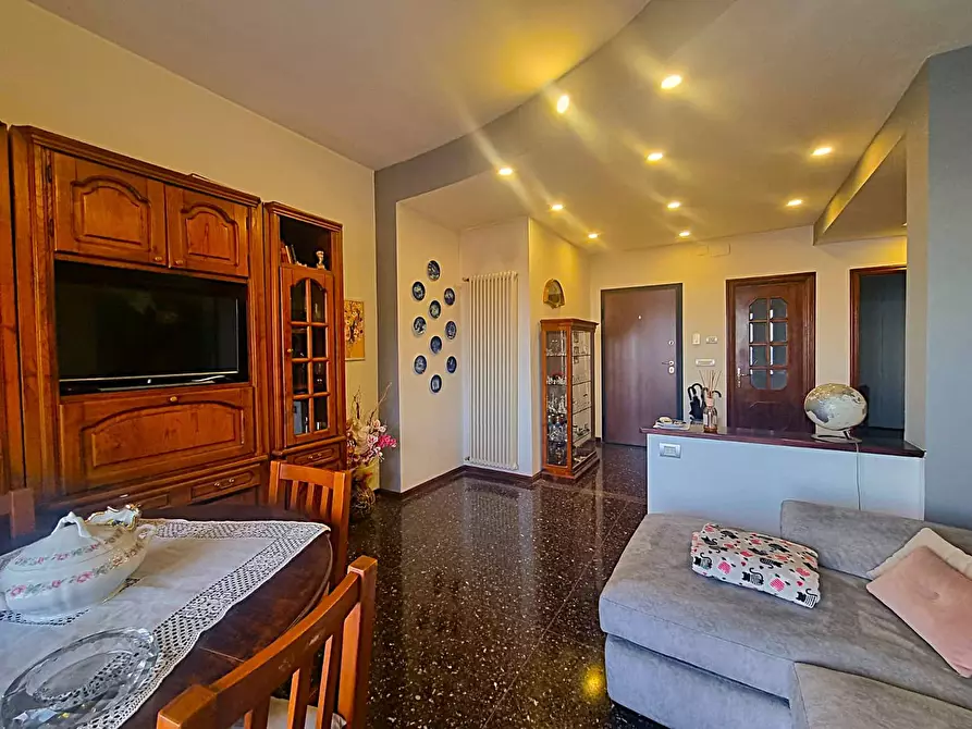 Immagine 6 di Appartamento in vendita  in Via Nicolò Saccone a Finale Ligure