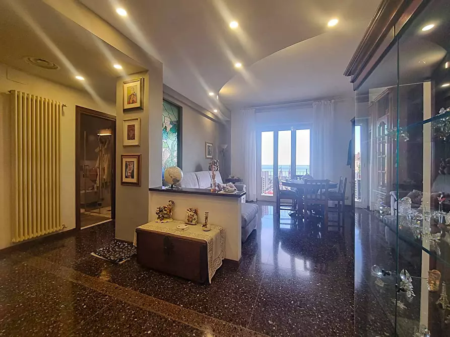 Immagine 8 di Appartamento in vendita  in Via Nicolò Saccone a Finale Ligure