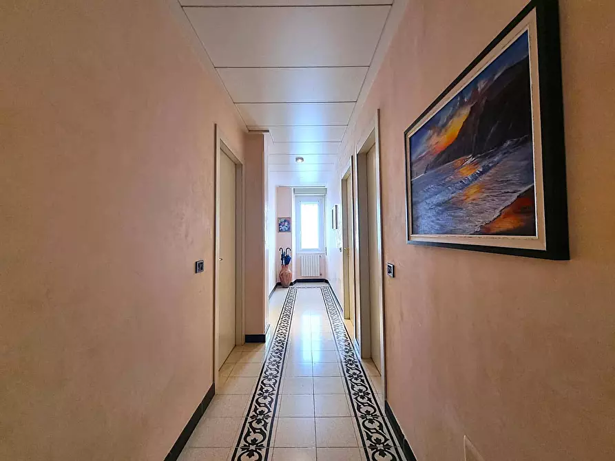 Immagine 12 di Appartamento in vendita  in Via Nicolò Saccone a Finale Ligure