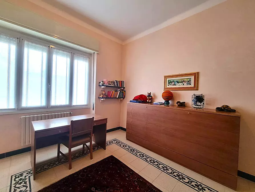 Immagine 16 di Appartamento in vendita  in Via Nicolò Saccone a Finale Ligure