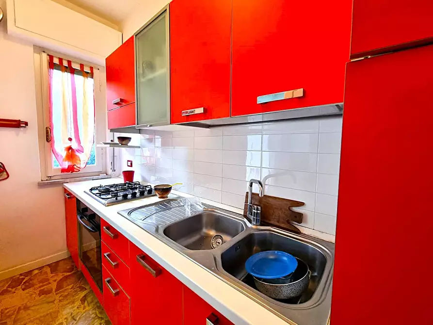 Immagine 8 di Appartamento in vendita  in Via Crispi a Pietra Ligure