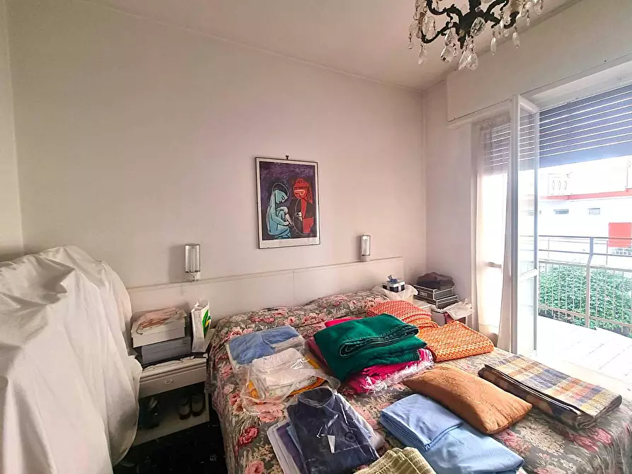 Immagine 13 di Appartamento in vendita  in Via Stefano Cagna a Finale Ligure