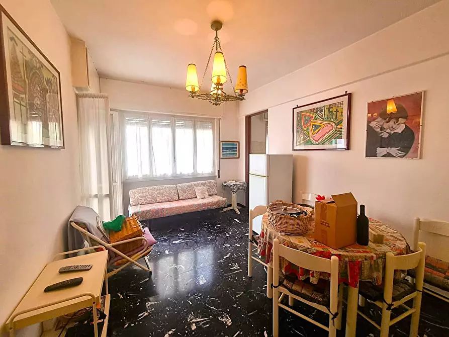 Immagine 5 di Appartamento in vendita  in Via Stefano Cagna a Finale Ligure