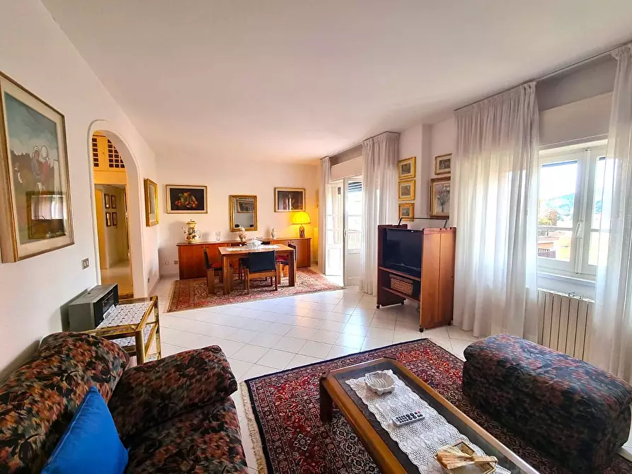 Immagine 2 di Appartamento in vendita  in Via Paolo Cappa a Finale Ligure