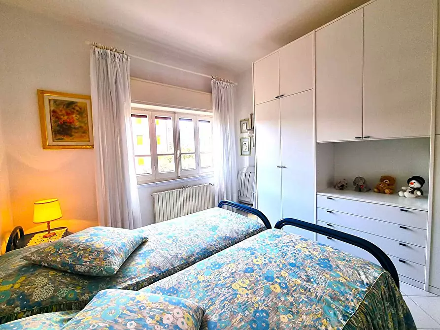 Immagine 15 di Appartamento in vendita  in Via Paolo Cappa a Finale Ligure