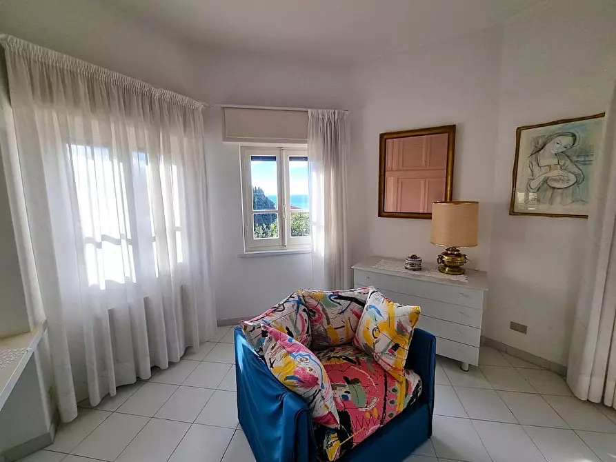 Immagine 12 di Appartamento in vendita  in Via Paolo Cappa a Finale Ligure