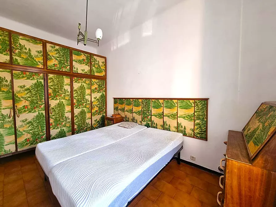 Immagine 17 di Appartamento in vendita  in Via Nicolò Saccone a Finale Ligure