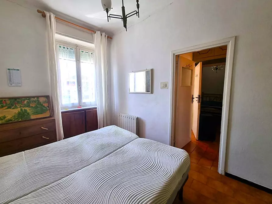 Immagine 18 di Appartamento in vendita  in Via Nicolò Saccone a Finale Ligure