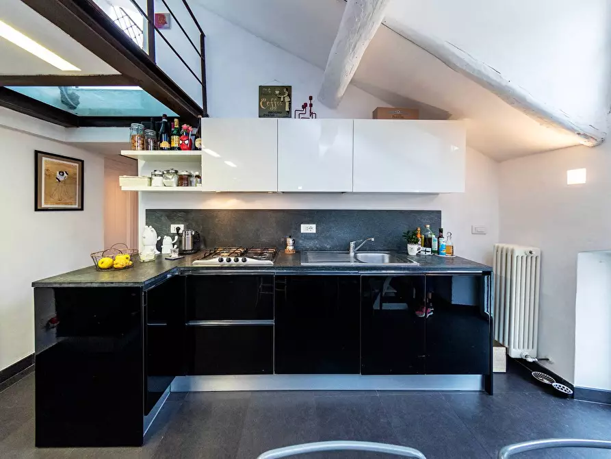 Immagine 13 di Appartamento in vendita  in Via Domenico Brunenghi a Finale Ligure