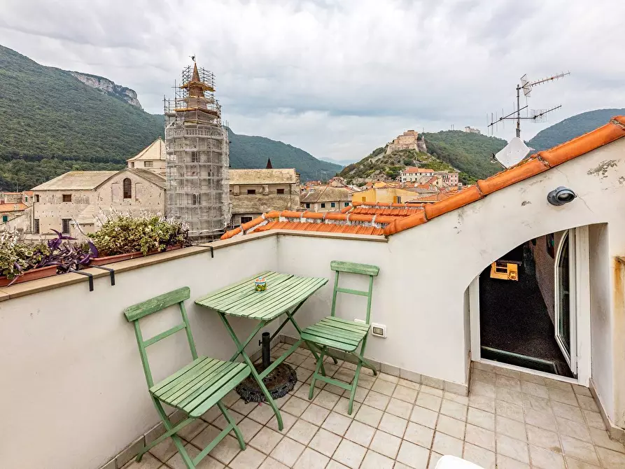 Immagine 15 di Appartamento in vendita  in Via Domenico Brunenghi a Finale Ligure