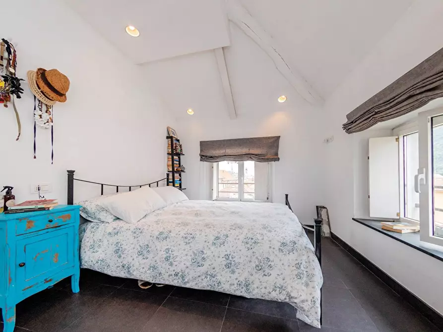 Immagine 26 di Appartamento in vendita  in Via Domenico Brunenghi a Finale Ligure