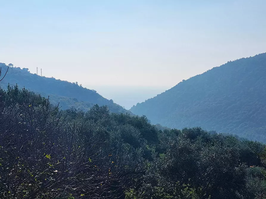 Immagine 20 di Appartamento in vendita  in Piazza San Bartolomeo a Finale Ligure