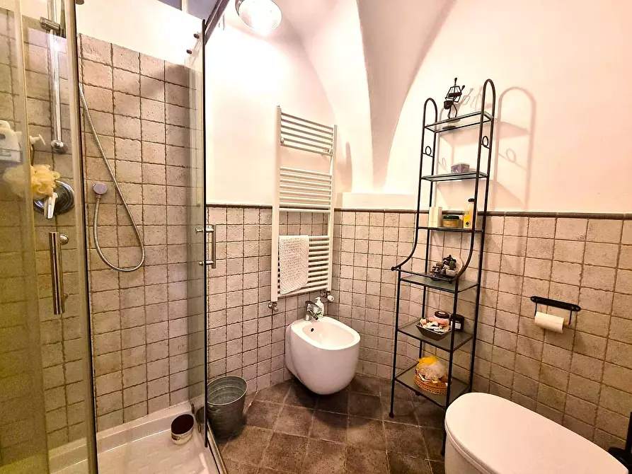 Immagine 9 di Appartamento in vendita  in Via San Giacomo a Orco Feglino