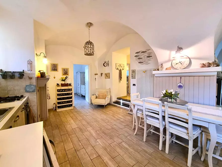 Immagine 2 di Appartamento in vendita  in Via San Giacomo a Orco Feglino