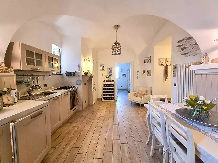 Immagine 11 di Appartamento in vendita  in Via San Giacomo a Orco Feglino