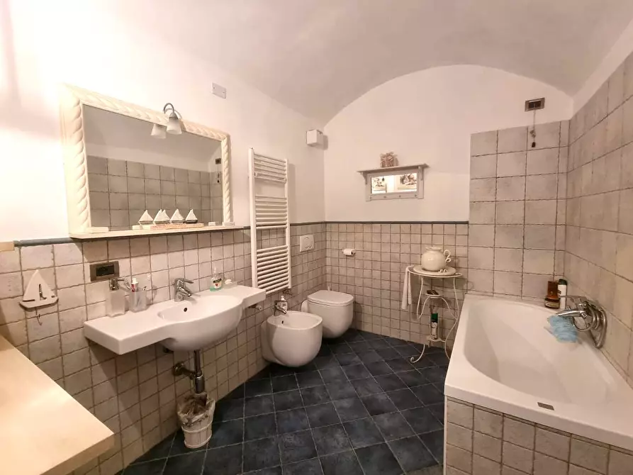 Immagine 22 di Appartamento in vendita  in Via San Giacomo a Orco Feglino