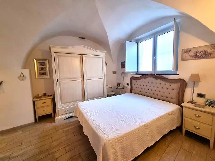 Immagine 19 di Appartamento in vendita  in Via San Giacomo a Orco Feglino